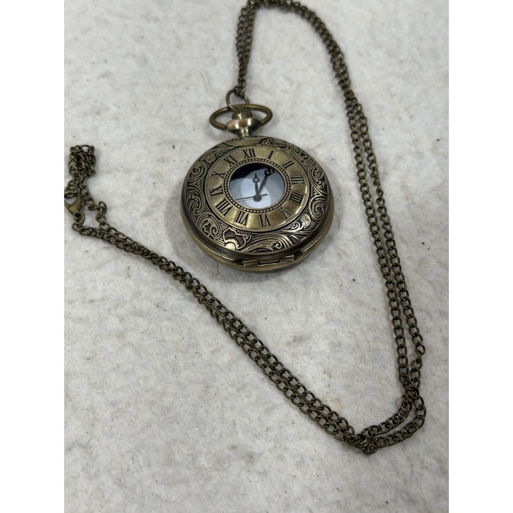 Ornate Steampunk Quartz Pocket Watch Chain Victorian Movie Theater Prop Decor